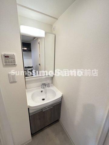 物件内観写真23　(スペースが確保できる洗面所です)