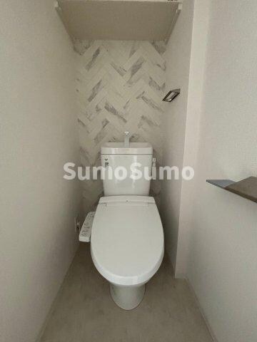 物件内観写真10　(コンパクトで使いやすいトイレです)