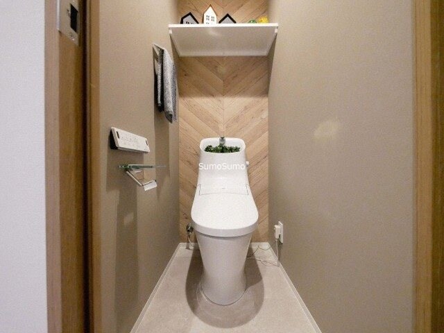 物件内観写真10　(トイレもきれいです)