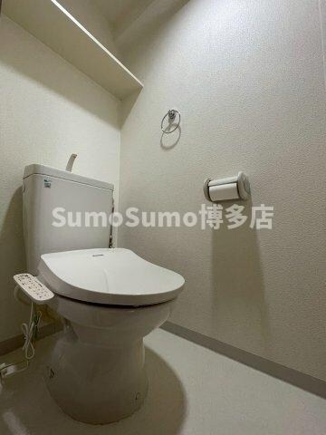 物件内観写真9　(落ち着いたトイレです)