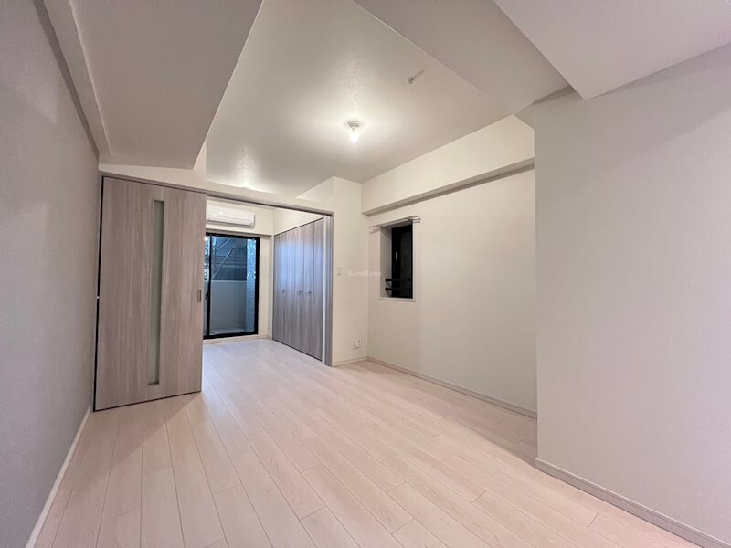 物件内観写真5　(使いやすいリビングです)