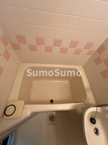 物件内観写真19　(落ち着いた空間のお風呂です)