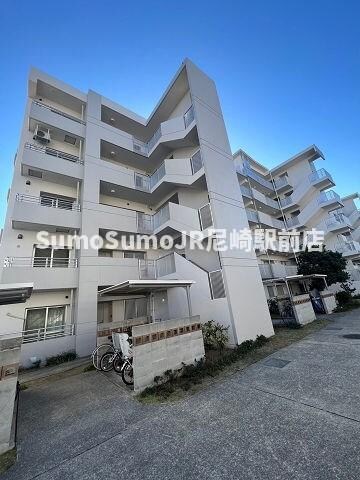 物件外観写真2　(外観です)