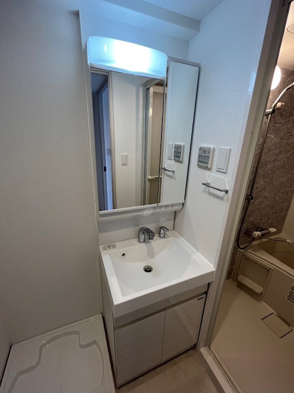 物件内観写真11　(洗面所です)