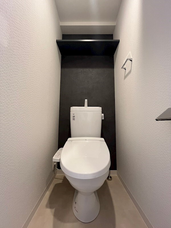 物件内観写真13　(シンプルで使いやすいトイレです)