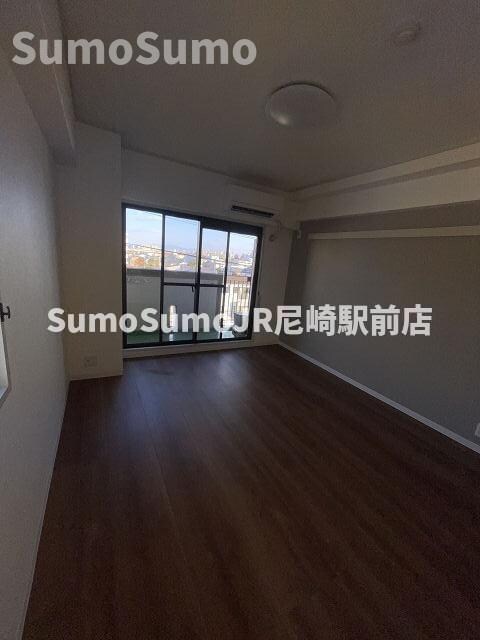 物件内観写真9　(寝室です)