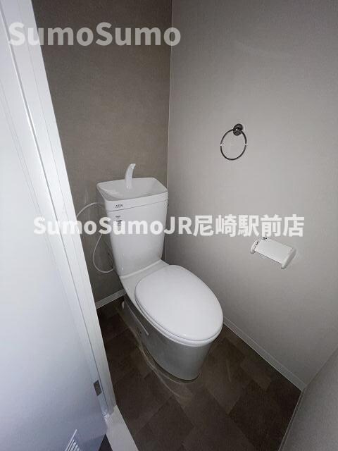 物件内観写真14　(コンパクトで使いやすいトイレです)