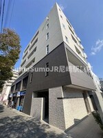 外観は落ち着いています