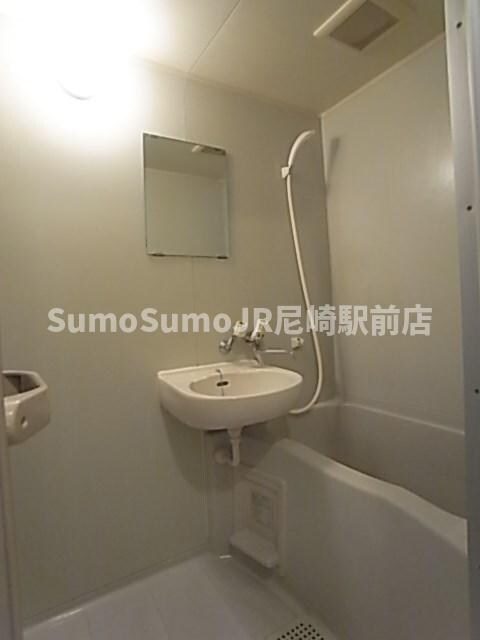 物件内観写真10　(ゆったり過ごせるお風呂です)