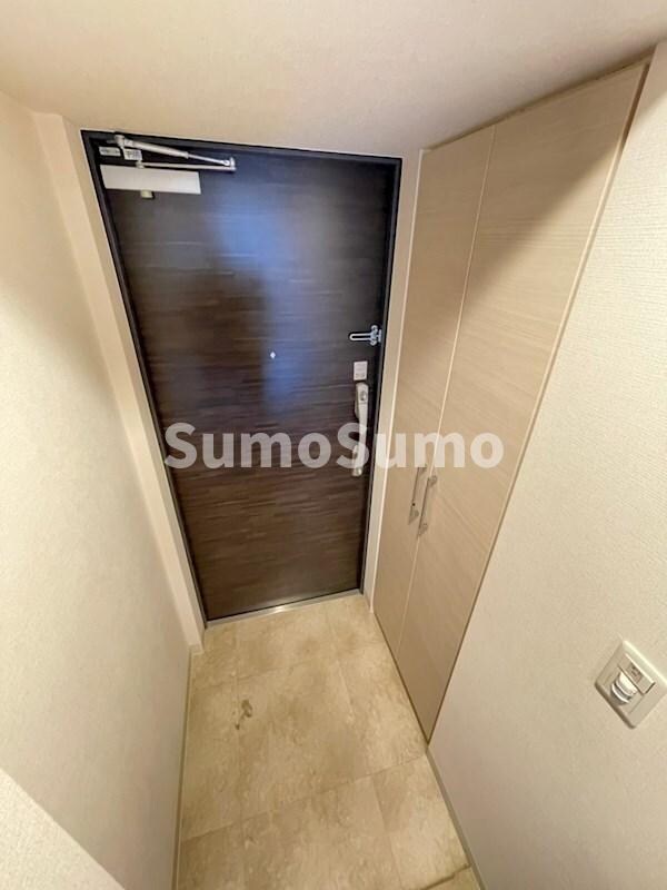 物件内観写真4　(きれいな玄関です)