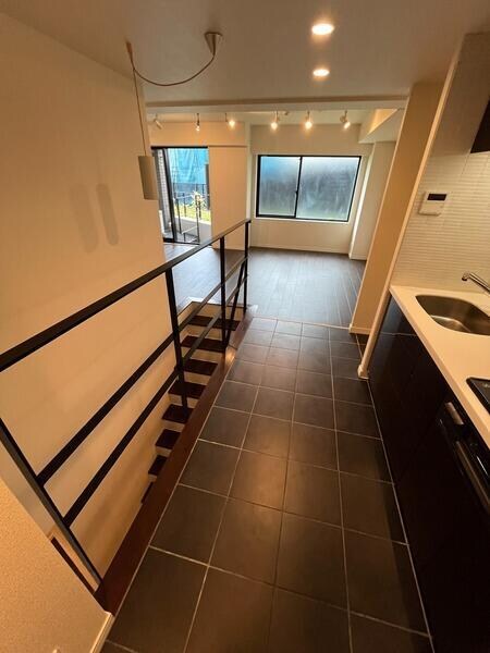 物件内観写真5　( )