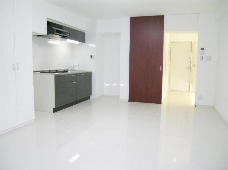 物件内観写真5　(おしゃれな居間です)