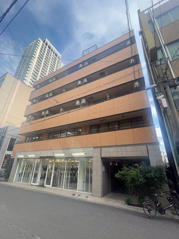 物件外観写真1　(外はこのようになっています)