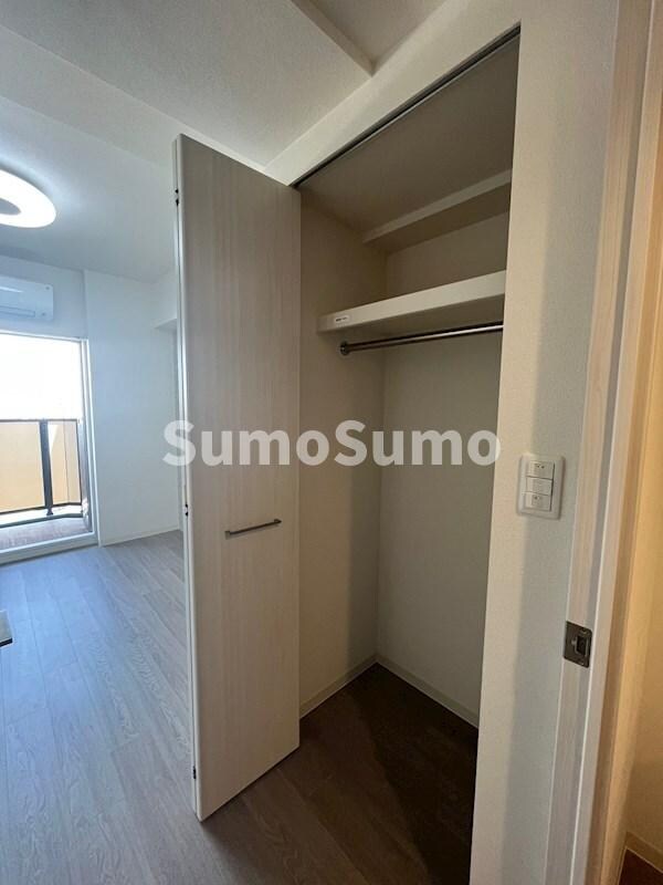 物件内観写真13　(収納スペース豊富です)