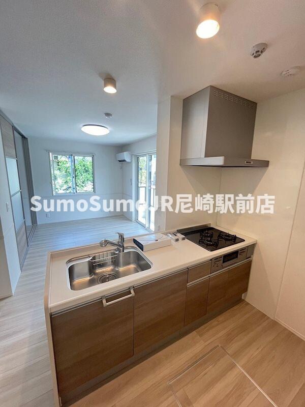 物件内観写真5　(使いやすいキッチンです)