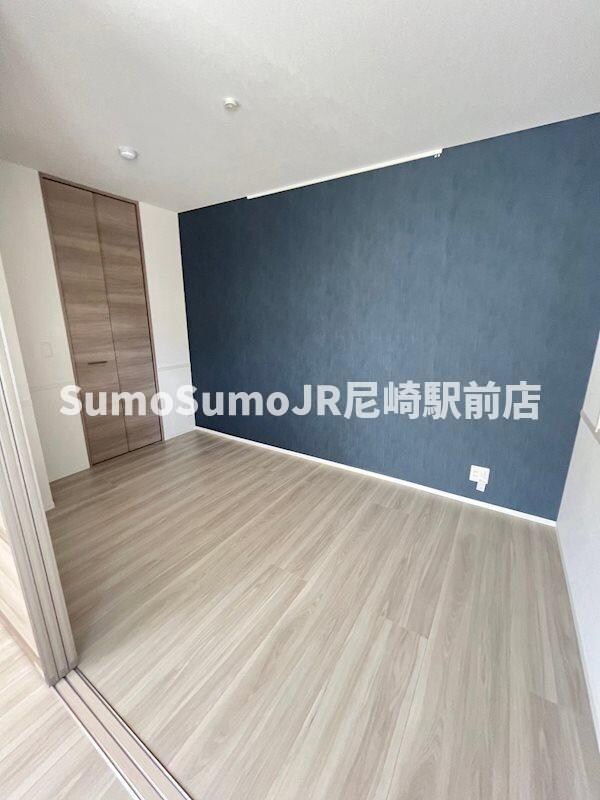 物件内観写真14　(ゆったりとしたリビングです)