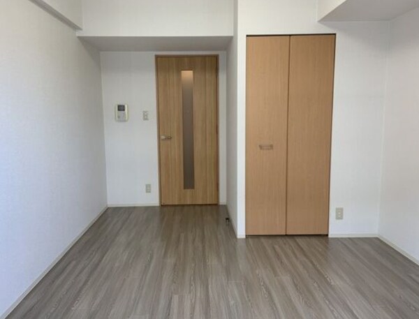 居室(使いやすいリビングです)