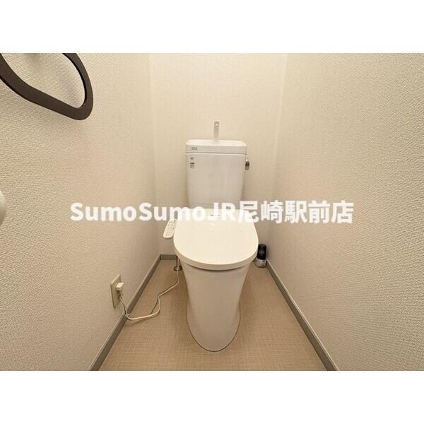 物件内観写真10　(落ち着いたトイレです)