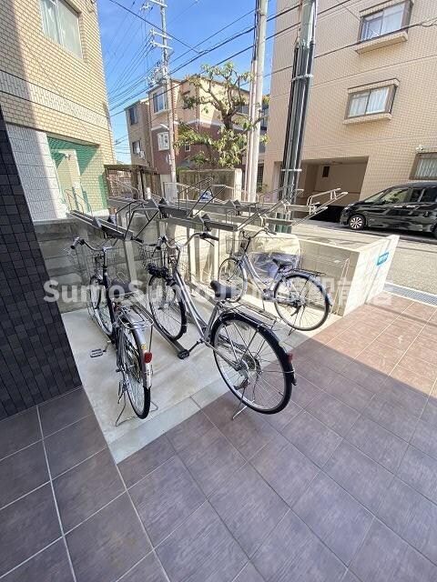 物件外観写真5　(建物外観を気になさる方へ、見た目の良い物件です)