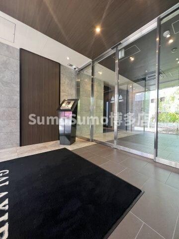 物件外観写真3　(ロビーです)