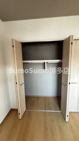 物件内観写真11　(専用の収納スペースです)