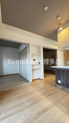 物件内観写真21　(使いやすい居間です)