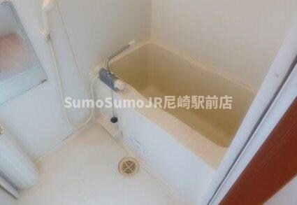 物件内観写真8　(ゆったり過ごせるお風呂です)