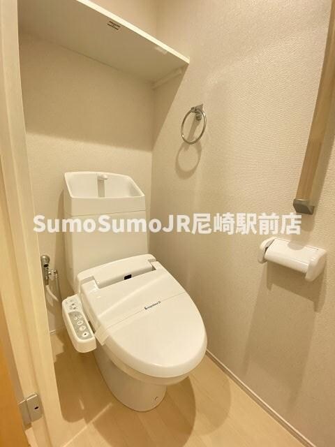 物件内観写真10　(シンプルで使いやすいトイレです)
