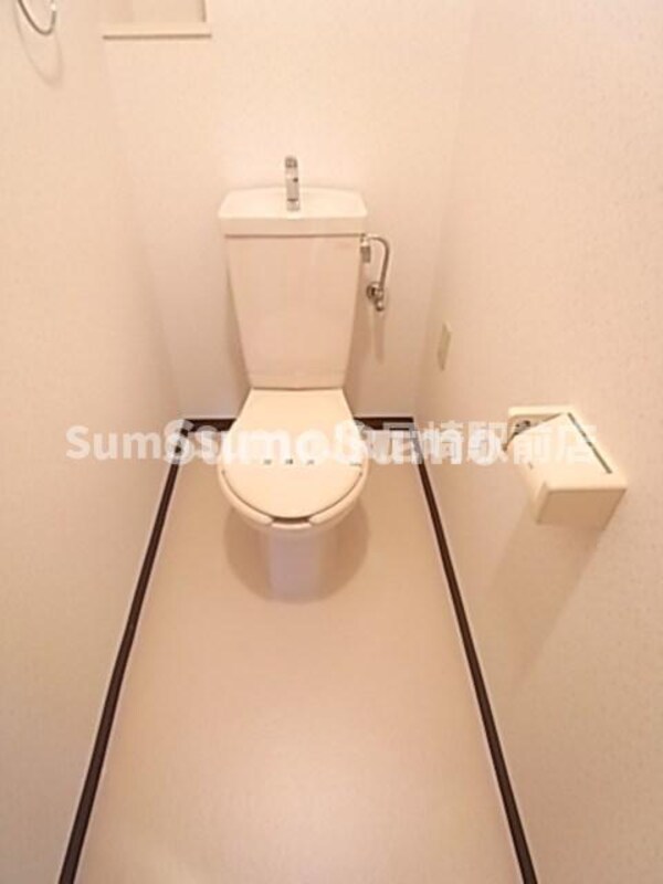 トイレ(シンプルで使いやすいトイレです)