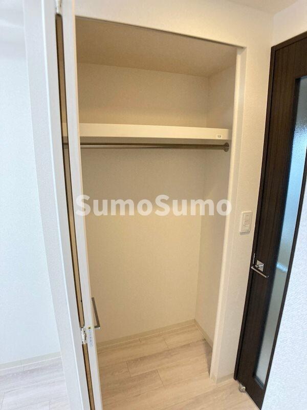 物件内観写真13　(収納スペース豊富です)