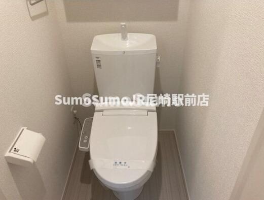 物件内観写真10　(落ち着いたトイレです)
