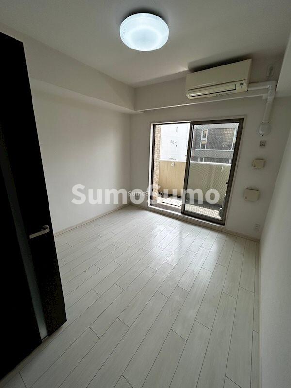 物件内観写真9　(落ち着いて過ごせるお部屋なので、寝室にいかがでしょうか)