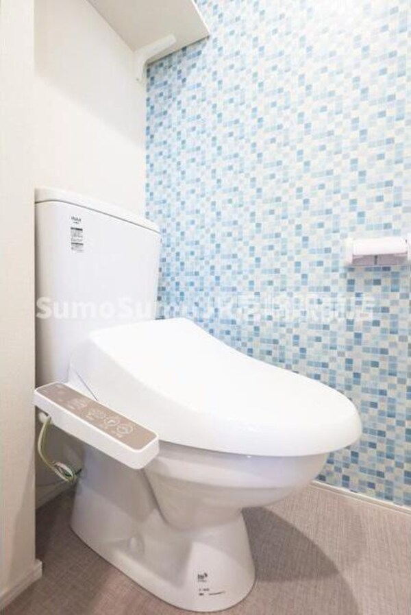 トイレ(コンパクトで使いやすいトイレです)