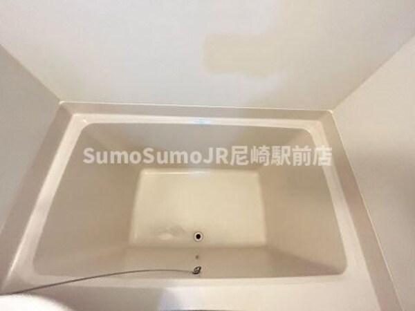 浴室(日々の疲れを癒すお風呂付です)