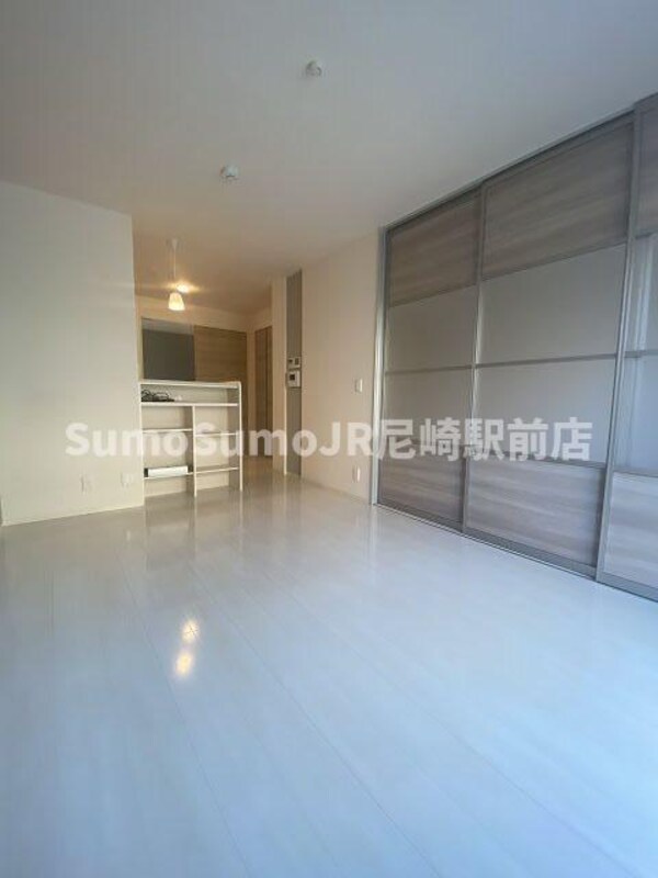 寝室(寝室です)