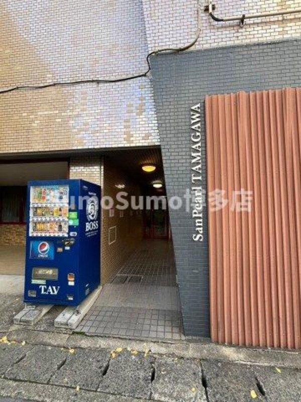 エントランス(毎日通るエントランスはこのようになっています)
