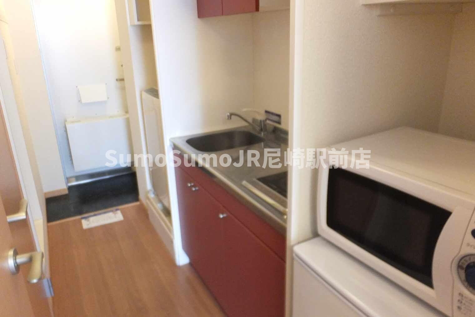 物件内観写真2　(キッチンでお料理をお楽しみください)