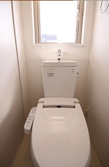 物件内観写真10　(トイレも気になるポイント)