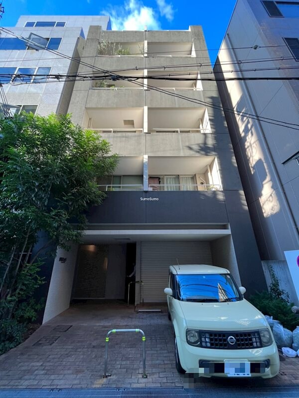 物件外観写真1　(外観もきれいです)