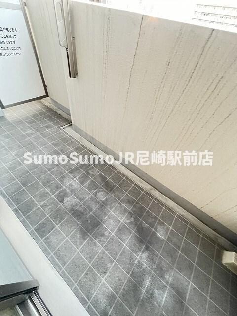 物件内観写真8　(落ち着いた時間を過ごせるバルコニーです)