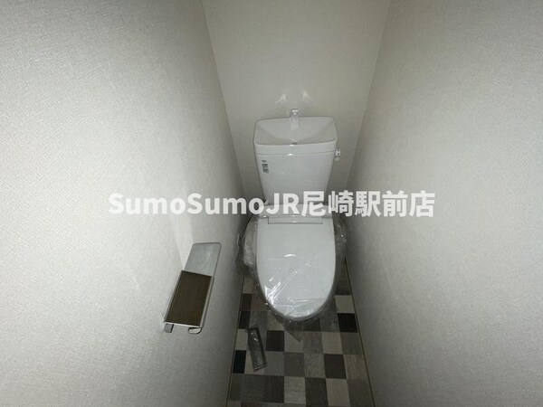 トイレ(シンプルで使いやすいトイレです)