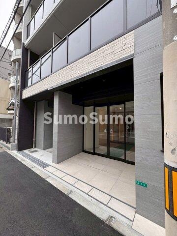 物件外観写真2　(毎日通るエントランスはこのようになっています)