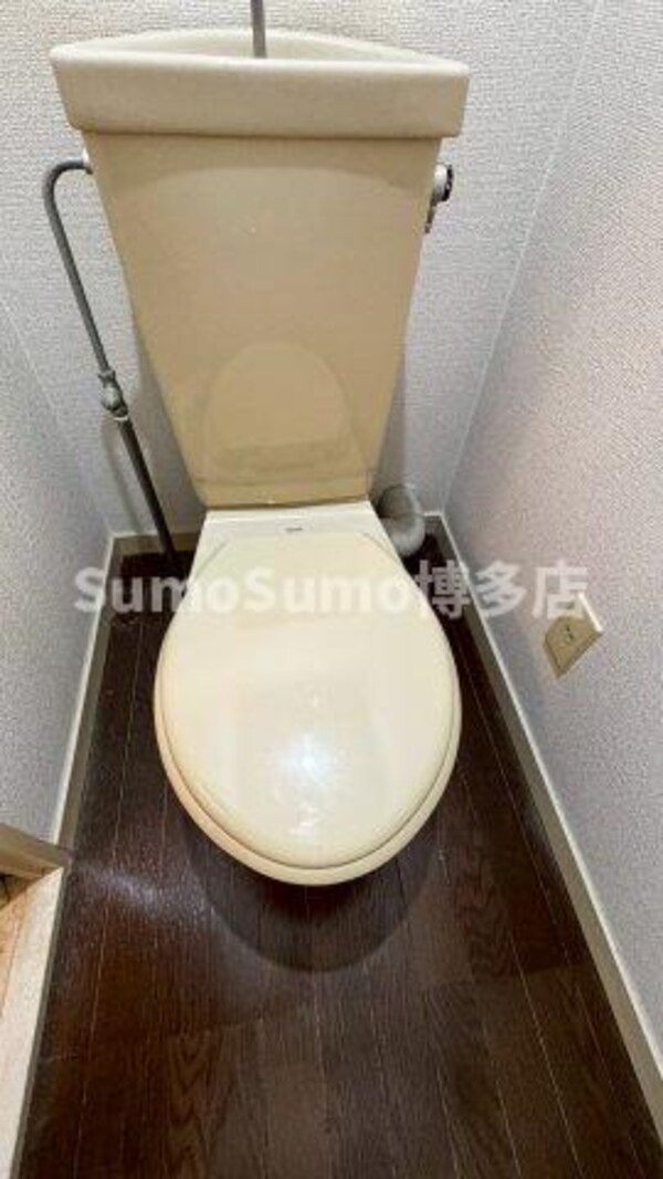 トイレ(清潔感のあるトイレです)