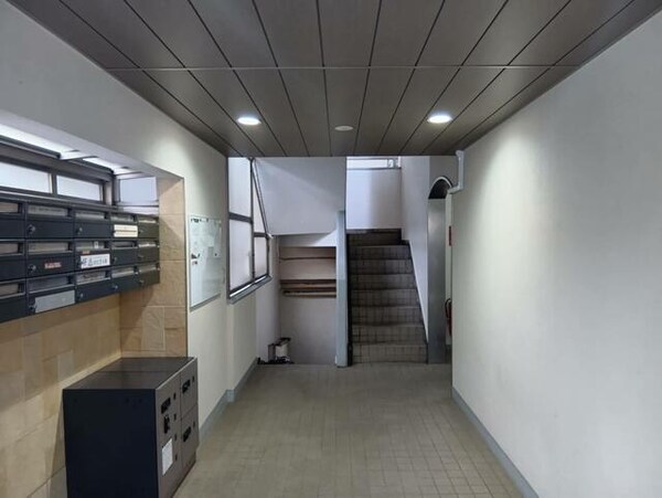建物設備( )