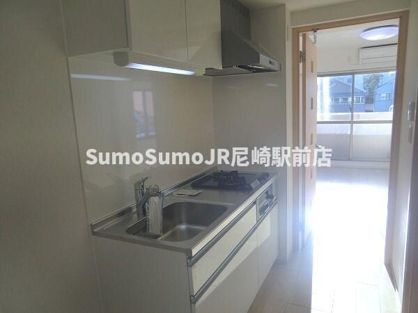 建物設備(コンパクトなキッチンで掃除もラクラク)