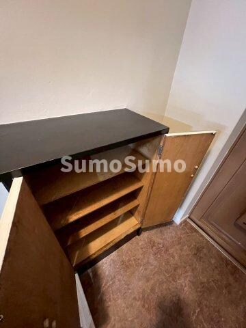 物件内観写真21　(専用の収納スペースです)