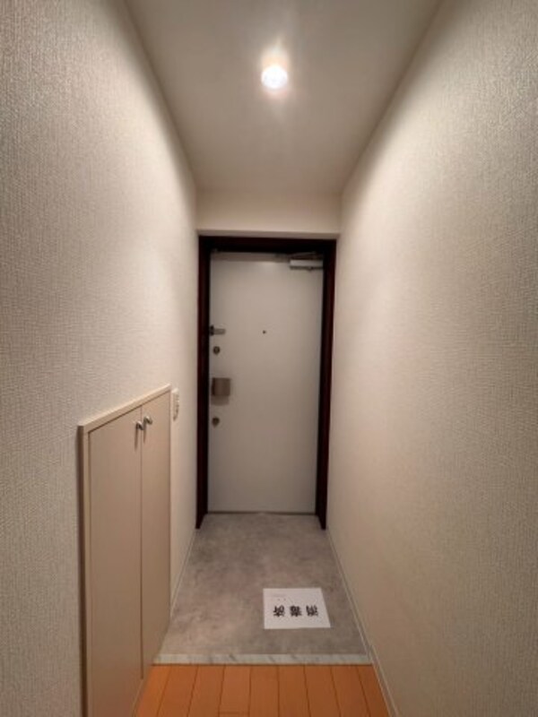 玄関(明るい玄関です)