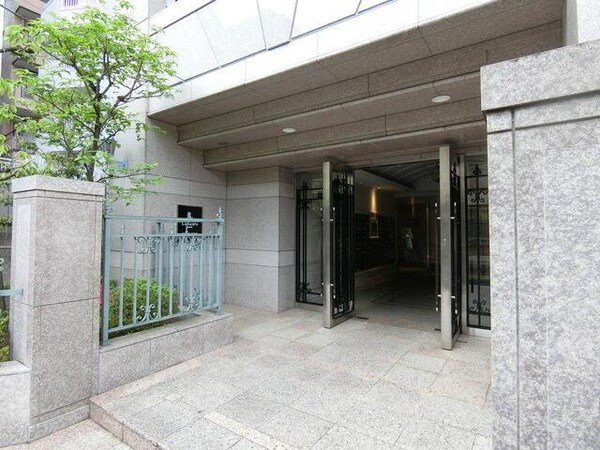 エントランス(2025年4月撮影 )