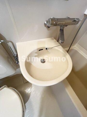 物件内観写真21　(スペースが確保できる洗面所です)