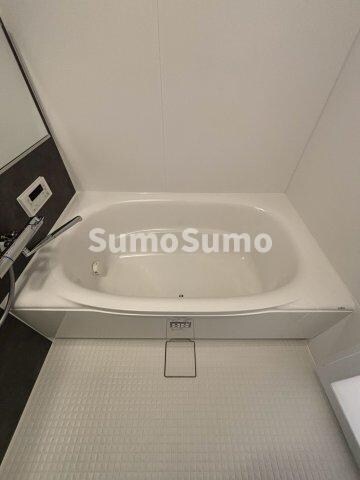 物件内観写真18　(きれいなお風呂です)